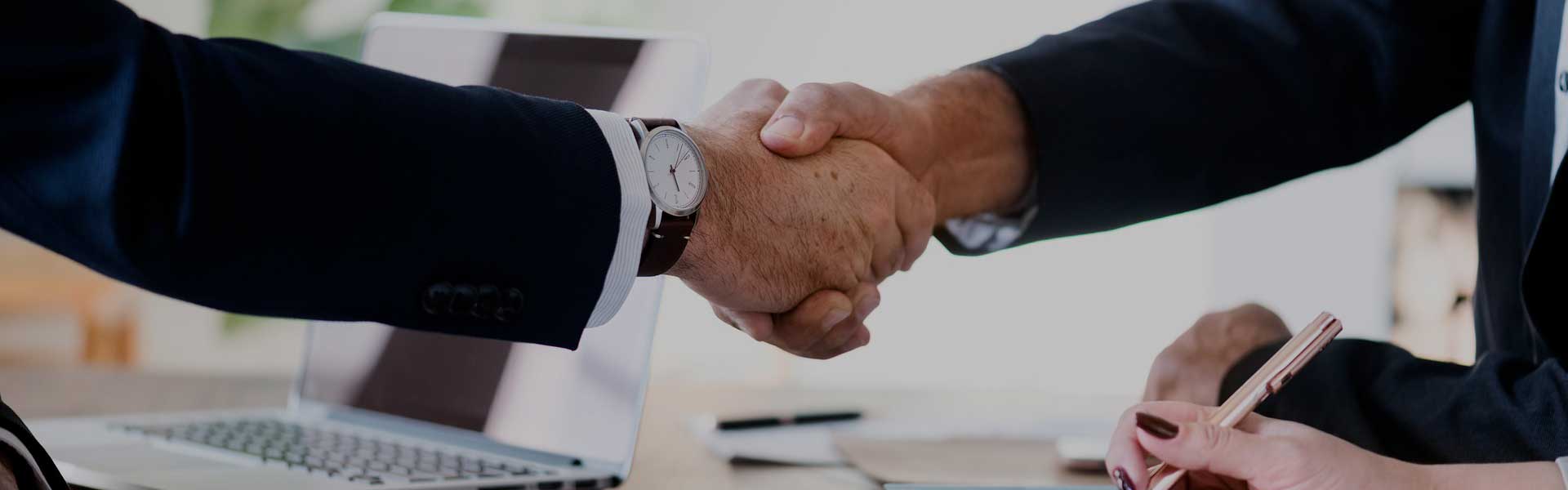 Representamos a nuestros asociados y trabajamos para defender sus intereses y encontrar soluciones ante situaciones complejas. MISIÓN 4: RESOLUCIÓN